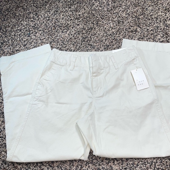 🆕 a new day Women's High-Rise Tapered Ankle Chino Pants Off White Var Sizes NWT - Picture 6 of 12